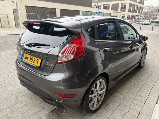 Ford Fiesta 1.0 EcoBoost Titanium 101 PK 2016 Benzine 4
