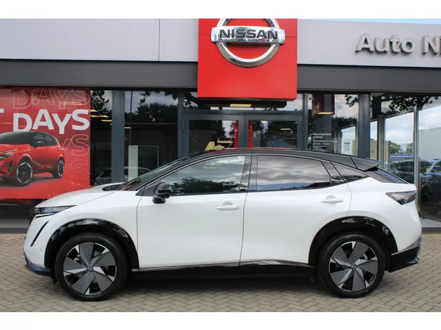 Nissan ARIYA 3