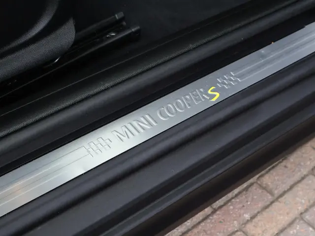 MINI Electric Mini Essential 33 kWh 2021 Elektrisch 27
