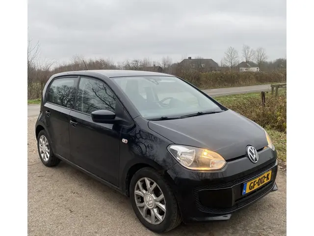 Volkswagen up! 1.0 move up! BlueM. 2015 Benzine 3