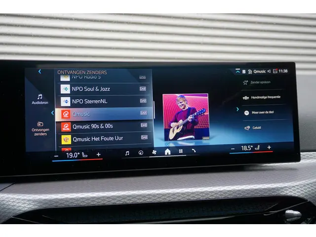 BMW i4 eDrive35 2024 Elektrisch 26