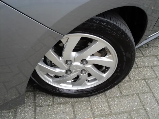 Mitsubishi Space Star 1.2 Intense 2022 Benzine 3