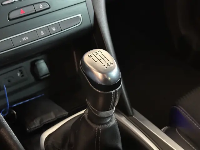 Renault Mégane Estate 1.3 TCe 140 Bose 2020 Benzine 27