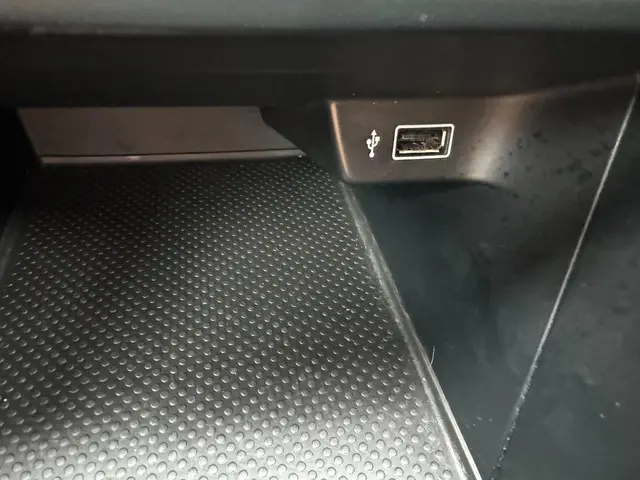 Volkswagen Polo 1.0 MPI Comfortline 2019 Benzine 16
