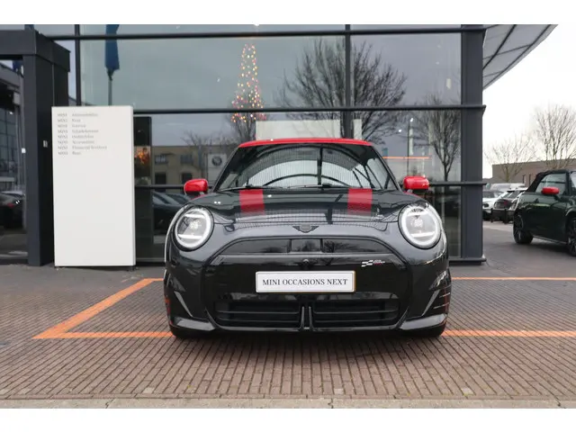 MINI 3-Deurs Cooper E 2024 Elektrisch 3
