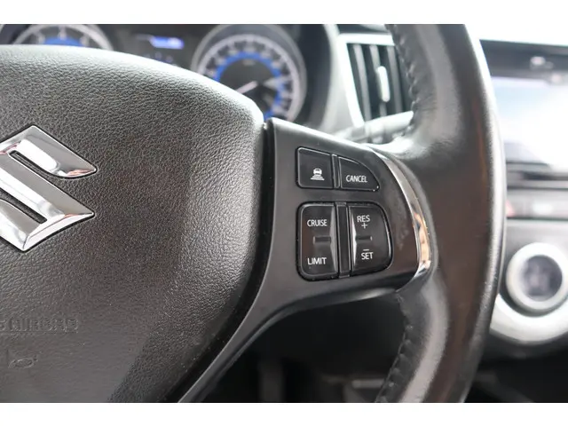 Suzuki Baleno 1.2 Exclusive 2018 Benzine 26