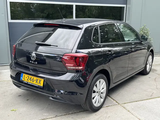 Volkswagen Polo 1.0 TSI 95pk DSG Highline 2021 Benzine 34
