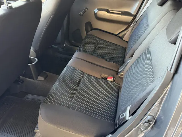 Suzuki Ignis 1.2 Smart Hybrid Select 2023 Benzine 7