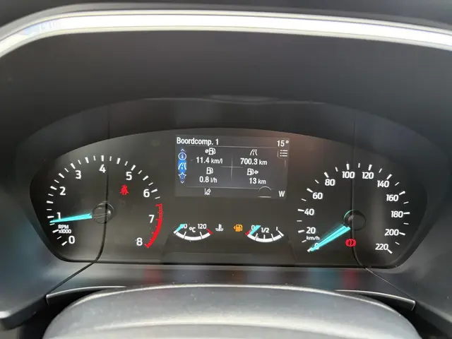 Ford Kuga 1.5 EcoBoost Titanium 2020 Benzine 19