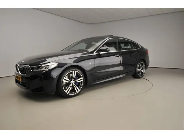 BMW 6 Serie Gran Turismo 630i 2020 Benzine 54