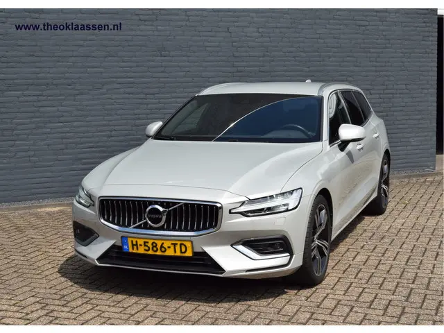 Volvo V60 2