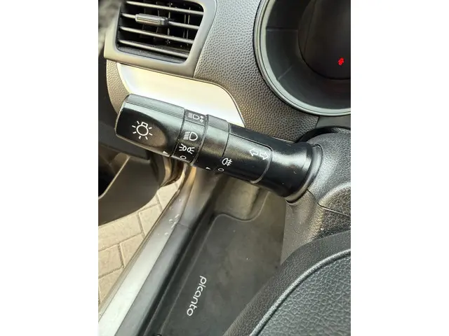 Kia Picanto 1.0 CVVT Airco 2012 Benzine 28