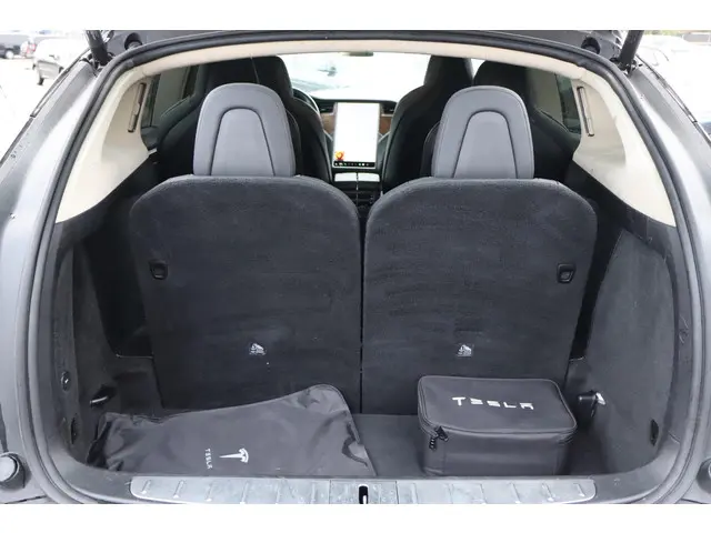 Tesla Model X 100D 6p. 2018 Elektrisch 17
