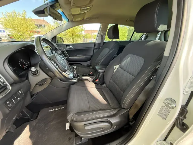 Kia Sportage 1.6 GDI DynamicLine 2019 Benzine 14