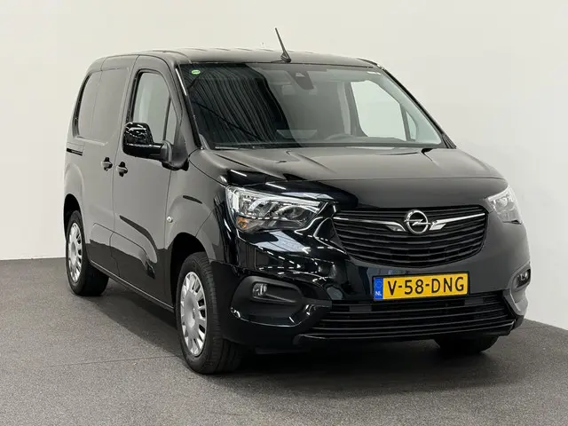Opel Combo 1.5D L1H1 Standaard 2024 Diesel 15