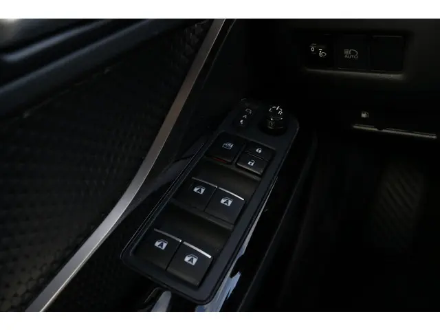 Toyota C-HR 1.8 Hybrid Dynamic 2019 Hybride Benzine 13