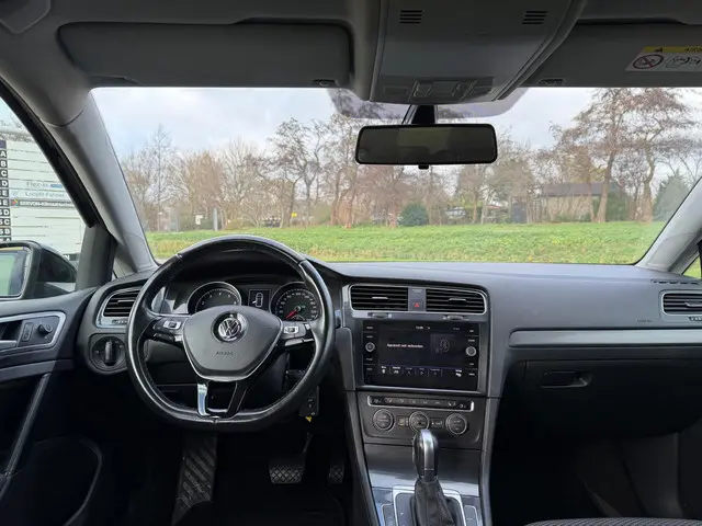 Volkswagen Golf 1.0 TSI Highline 2019 Benzine 7