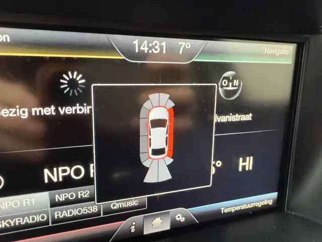 Ford C-MAX 1.0 Titanium 2015 Benzine 13