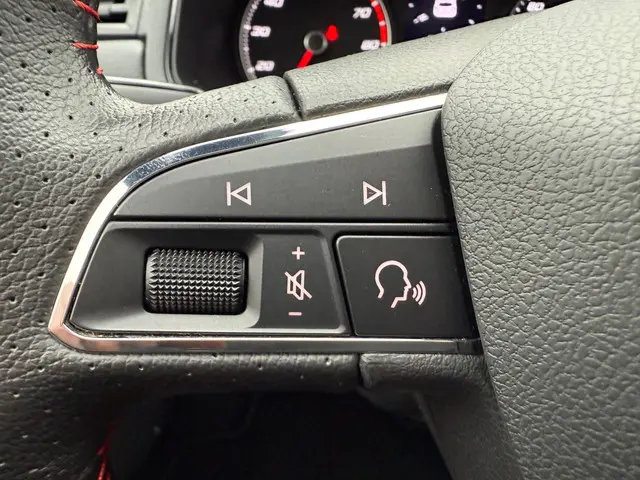 SEAT Ibiza 1.0 TSI FR Business Intense 2021 Benzine 22