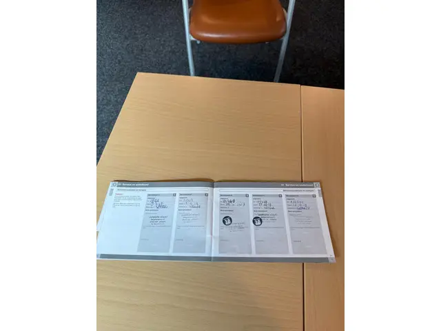 Volvo V40 1.6 D2 Summum 2014 Diesel 21