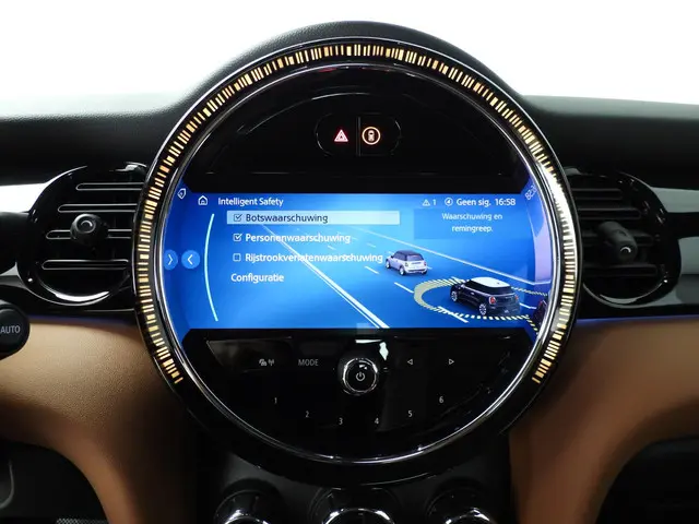 MINI 3-Deurs Cooper 2022 Benzine 26