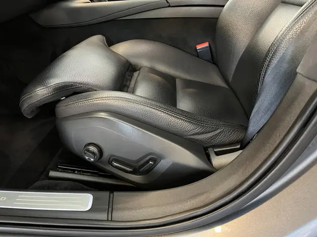 Volvo S90 T5 Momentum Intro Line 2017 Benzine 14