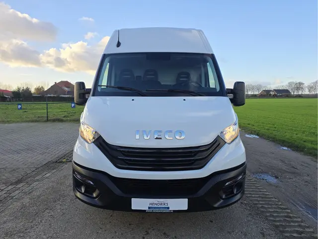 Iveco Daily 35S16V 2.3 410 H2 2023 Diesel 10