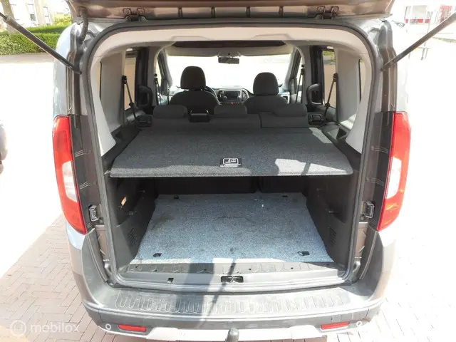 Fiat Doblò 1.6 MultiJet 16V 120 Trekking 2016 Diesel 9