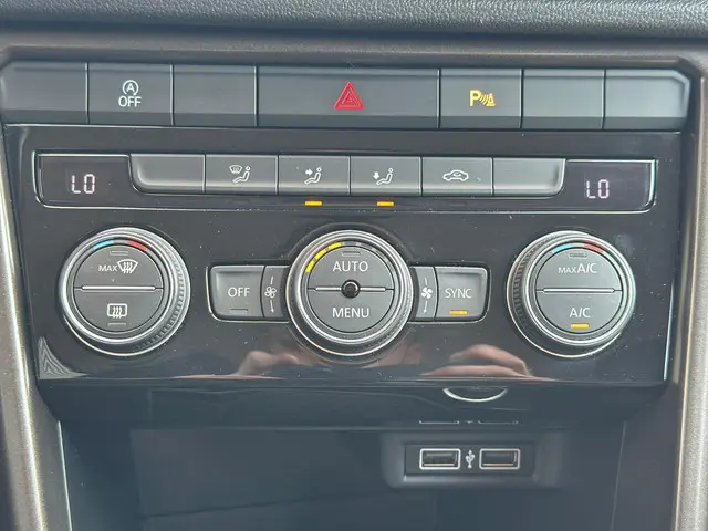 Volkswagen T-Roc 1.5 TSI Style 2020 Benzine 23