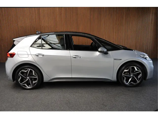 Volkswagen ID.3 Pro 58 kWh 2023 Elektrisch 4