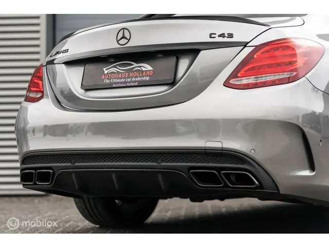 Mercedes-Benz C-Klasse 43 AMG 4MATIC 2015 Benzine 25