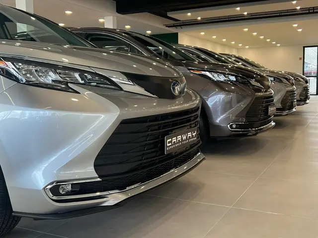 Toyota Sienna 2.5 Hybrid Luxe XLE 2022 Hybride Benzine 29