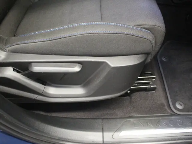 Lynk & Co 01 Plug-in Hybride 2022 Hybride Benzine 11