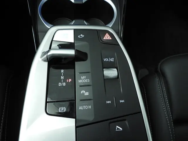 BMW iX1 xDrive30 2025 Elektrisch 16