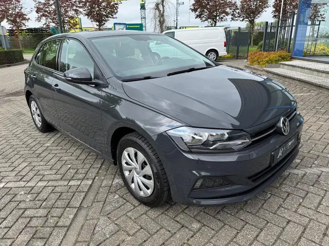Volkswagen Polo 1.0 TSI Comfortline 2019 Benzine 8