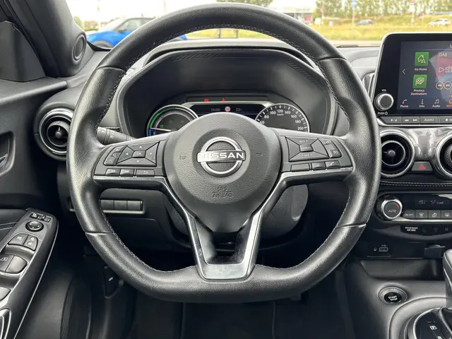 Nissan Juke 1.6 Hybrid N-Connecta 2024 Hybride Benzine 12