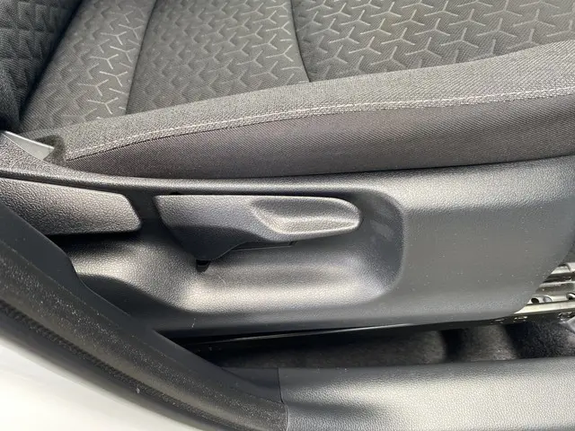 Toyota Yaris Cross 1.5 Hybrid AWD 2022 Hybride Benzine 34