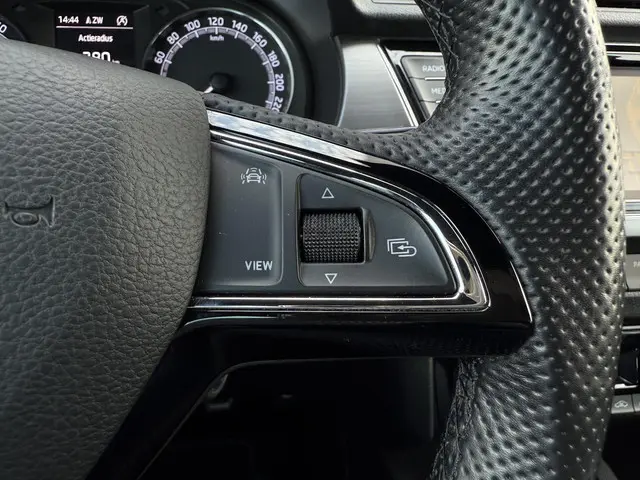 Škoda Fabia Combi 1.0 TSI Sport Business 2020 Benzine 13