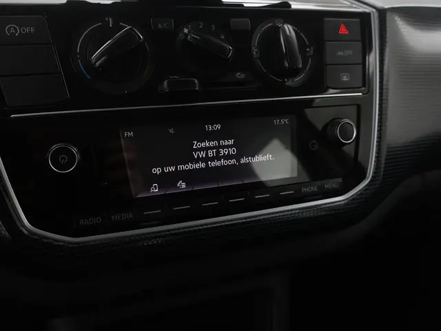 Volkswagen up! 1.0 2023 Benzine 16