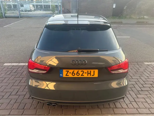 Audi A1 Sportback 1.4 TFSI Sport Pro Line S 2017 Benzine 7