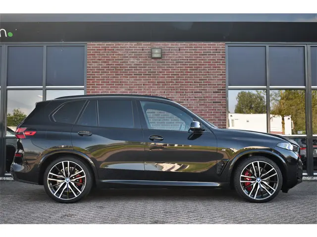 BMW X5 xDrive50e M-Sport Pro 2023 Hybride Benzine 50