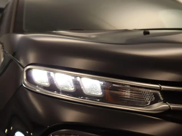 Citroën C3 1.2 PureTech S&S Feel Edition 2019 Benzine 35