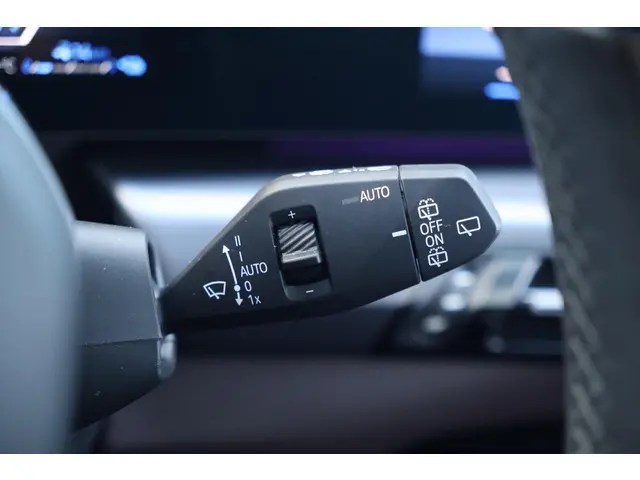 BMW X1 xDrive30e 2023 Hybride Benzine 31