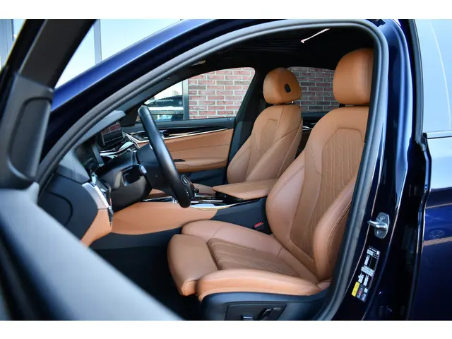 BMW 5 Serie 545e xDrive M-Sport 2021 Hybride Benzine 4