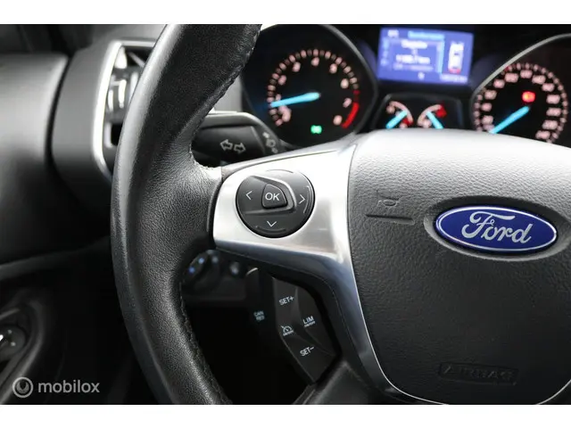 Ford Kuga 1.6 Titanium Plus 2014 Benzine 17