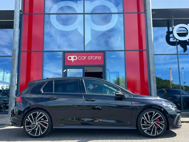 Volkswagen Golf 2.0 TSI GTI 2021 Benzine 4