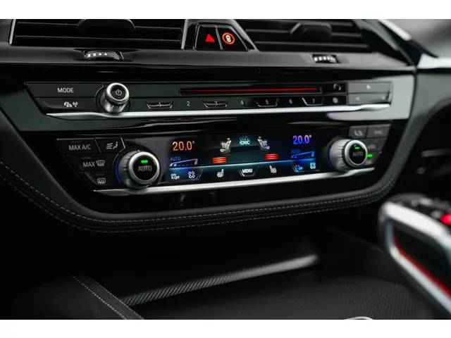 BMW M5 5-serie 2018 Benzine 16