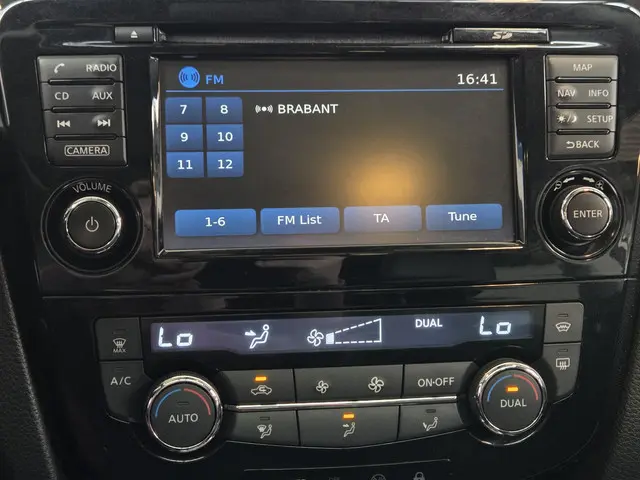 Nissan QASHQAI 1.2 Tekna 2016 Benzine 33