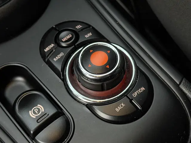 MINI Countryman Mini 1.5 Cooper Pepper 2017 Benzine 20