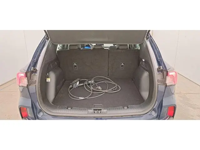 Ford Kuga 2.5 PHEV Titanium 2024 Hybride Benzine 24